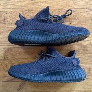 Adidas Yeezy Boost 350 V2 Black Non-Reflective - Size 9
